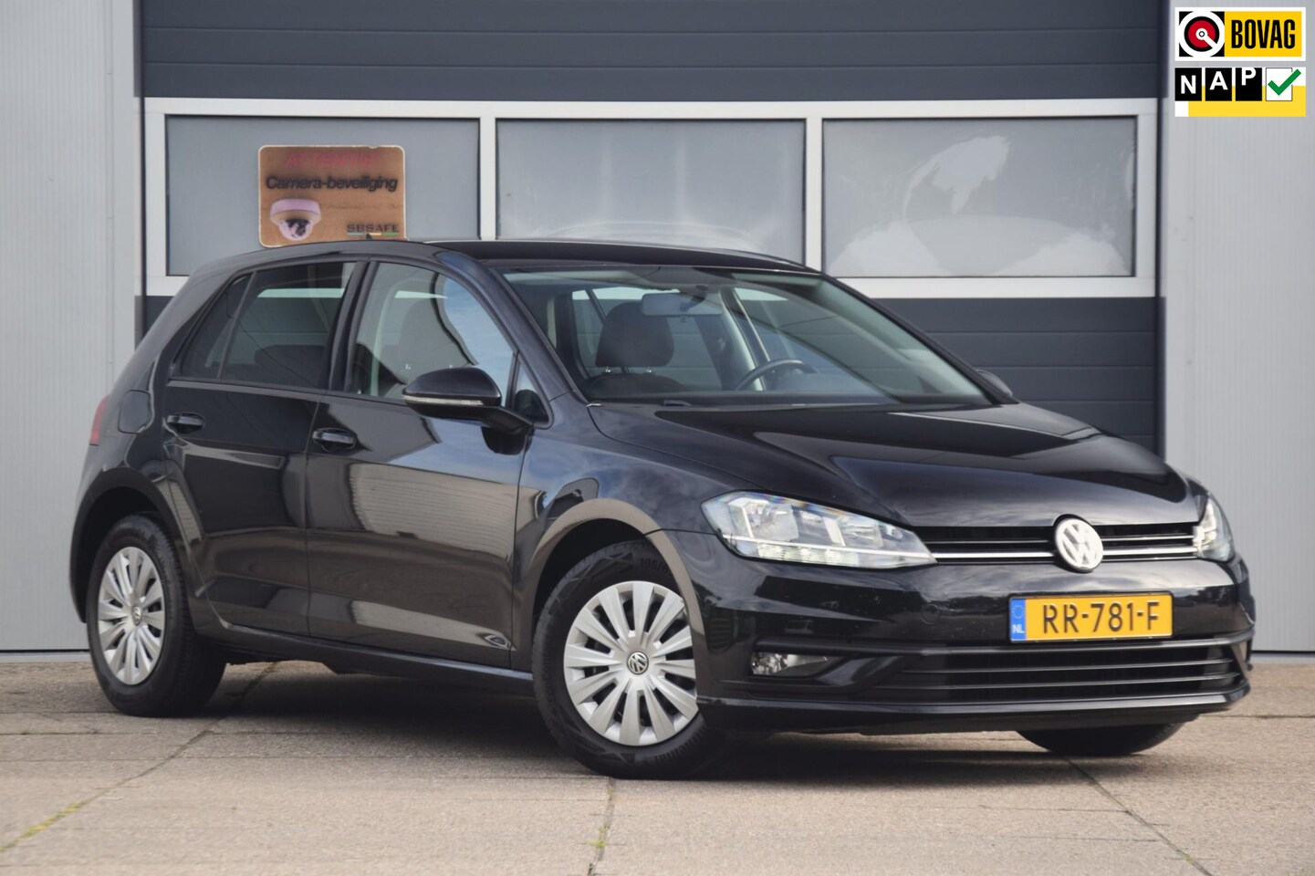 Volkswagen Golf - 1.6 TDI Trendline APPLE CARPLAY/CRUISE ADAPTIEF/MULTIFUNCTIONEEL STUURWIEL - AutoWereld.nl