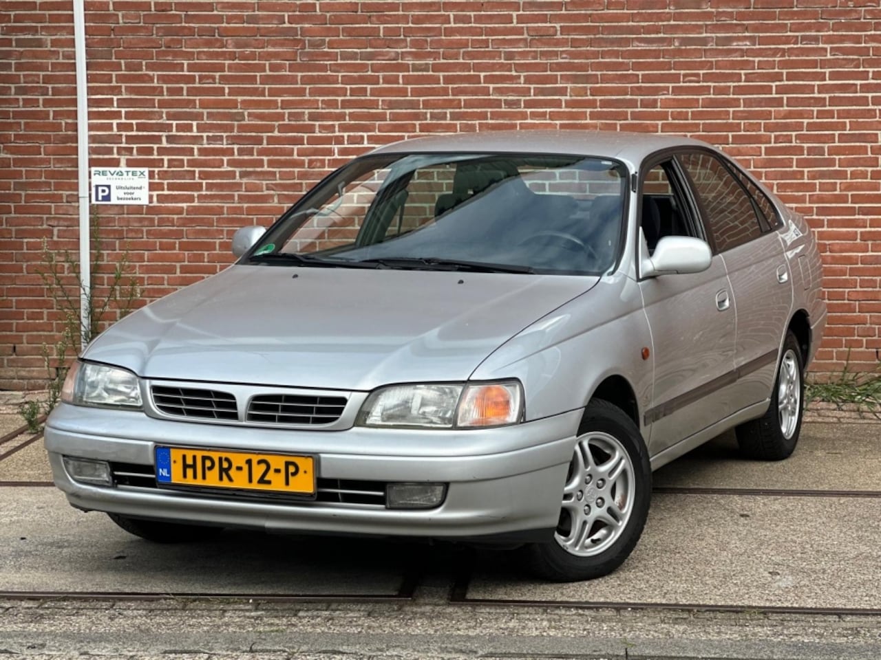 Toyota Carina E - 1.8 XLi |Airco |Stuurbkr |Automaat |Uniek - AutoWereld.nl