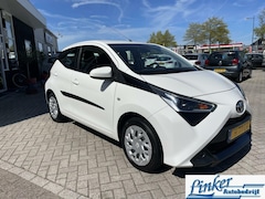 Toyota Aygo - 1.0 VVT-i x-play AIRCO / CAMERA / GEEN AFLEVERKOSTEN
