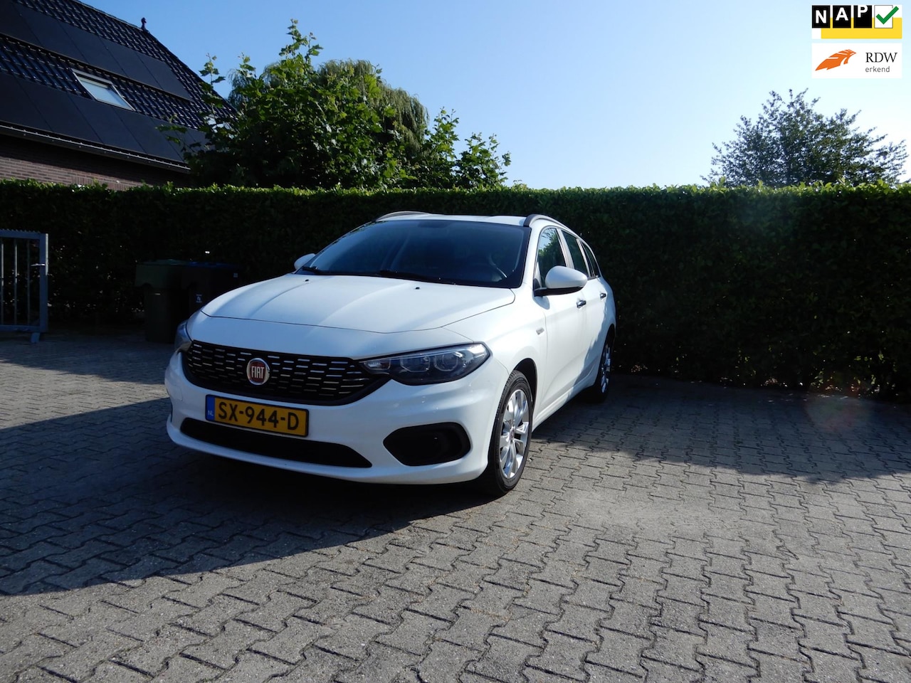 Fiat Tipo Stationwagon - 1.4 16v Popstar 1.4 16v Popstar - AutoWereld.nl