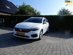 Fiat Tipo Stationwagon - 1.4 16v Popstar