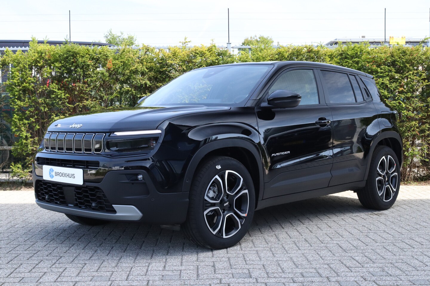 Jeep Avenger - Altitude | Adaptieve Cruise | Camera | Stoelverwarming | Keyless | Carplay | Elektr. klep - AutoWereld.nl