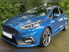Ford Fiesta - 1.5 EcoBoost ST-3 2018 PANO B&O NAVI 200PK DEALER ONDERHOUDEN