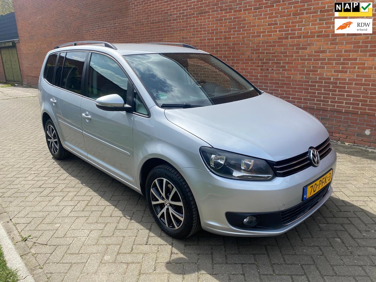 Volkswagen Touran - 1.4 TSI Comfortline Clima Navi Cruise - AutoWereld.nl