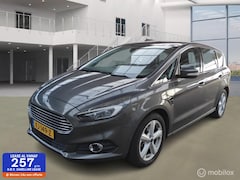 Ford S-Max - 1.5 Titanium Led / Panoramadak / Navigatie 2e eigenaar