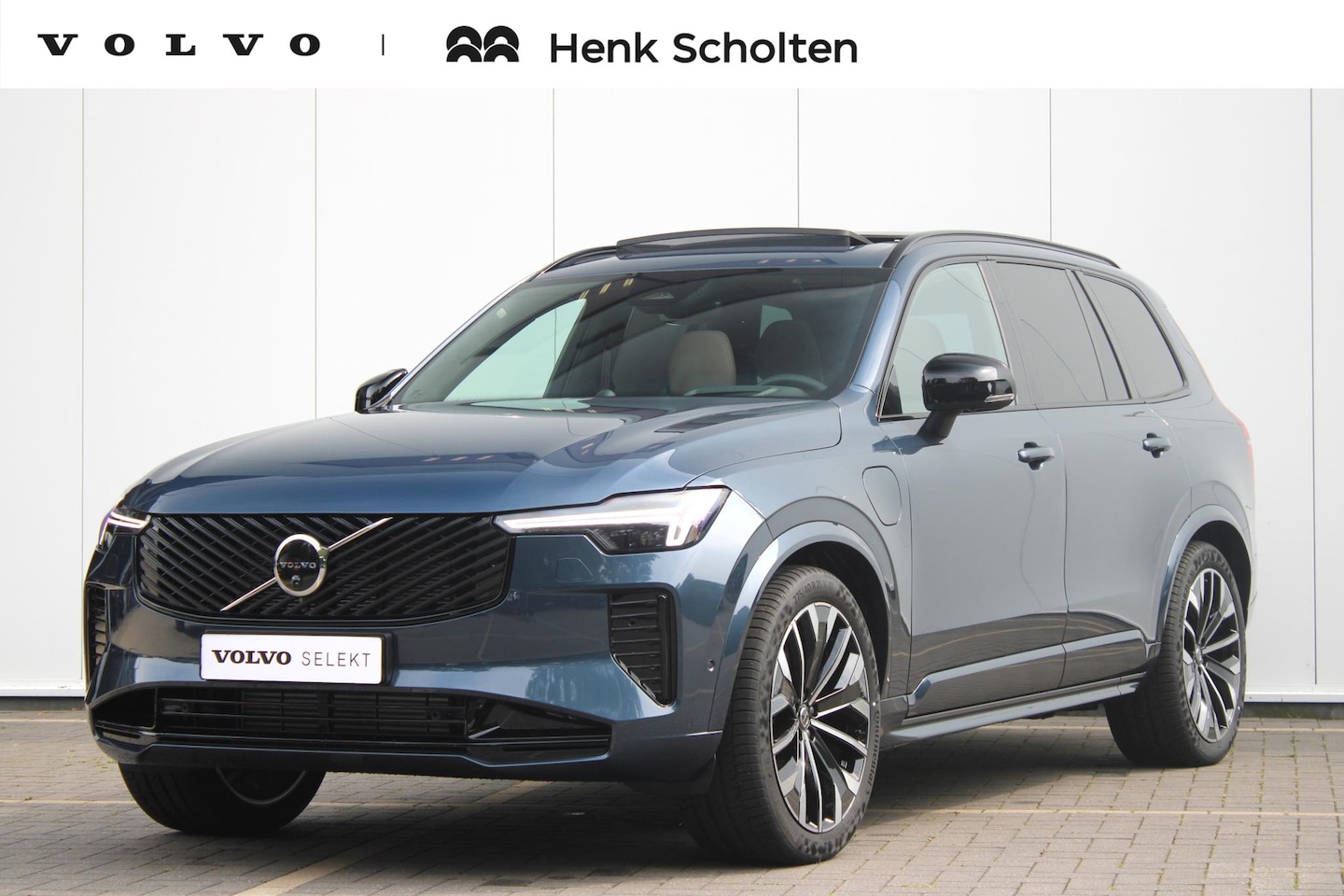 Volvo XC90 - T8 455PK Plug-in hybrid AWD Ultra Dark Luchtvering | High End Bowers&Wilkins Audio | Gelam - AutoWereld.nl