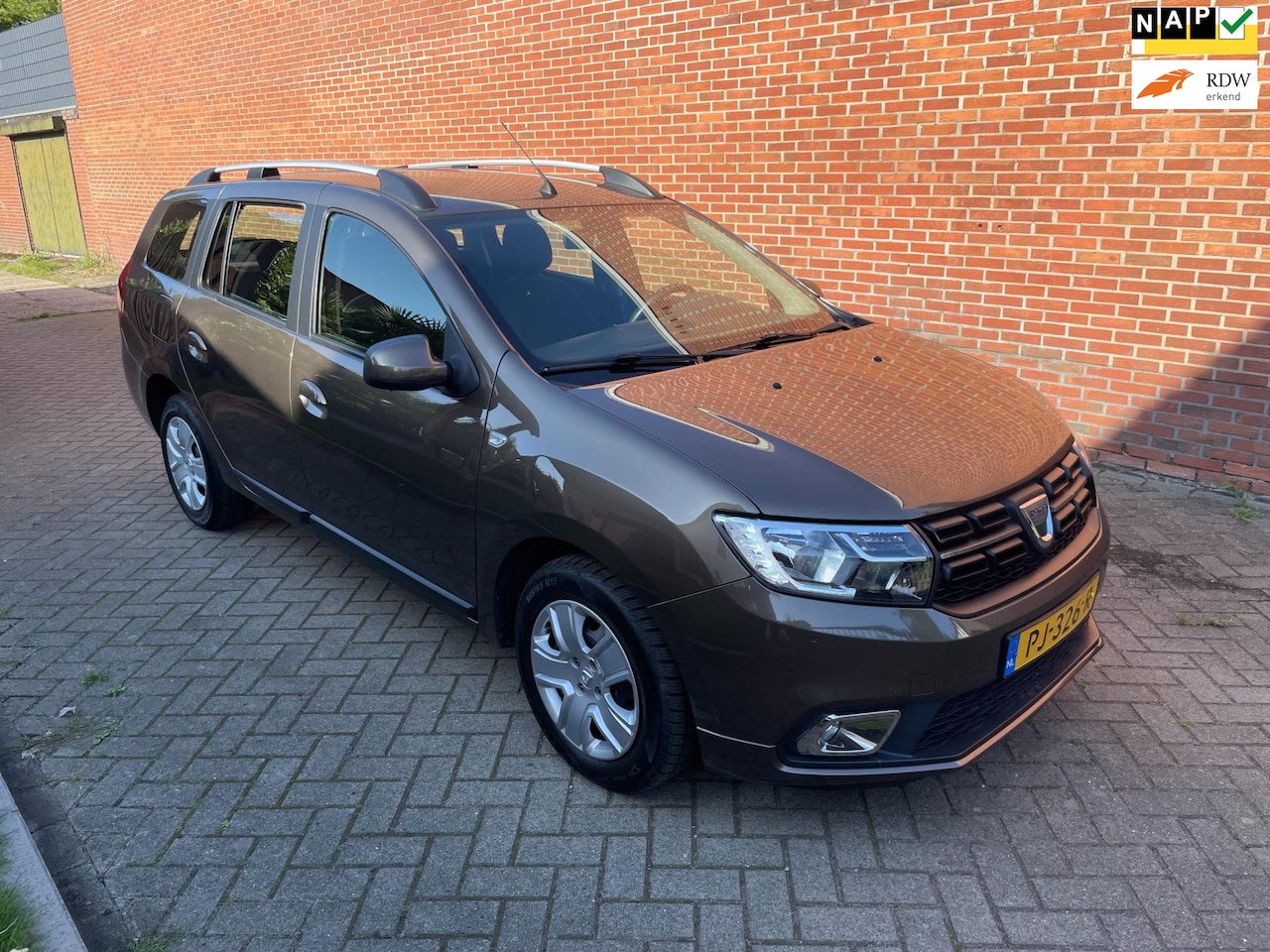 Dacia Logan MCV - 0.9 TCe SL Royaal Navi Cruise Achteruitrijcamera - AutoWereld.nl