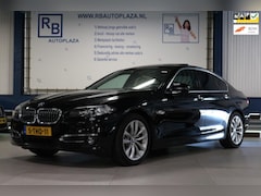 BMW 5-serie - 520i SCHUIFDDAK / DIGI DASH / SPORT INTERNET / MEMORY / VOL