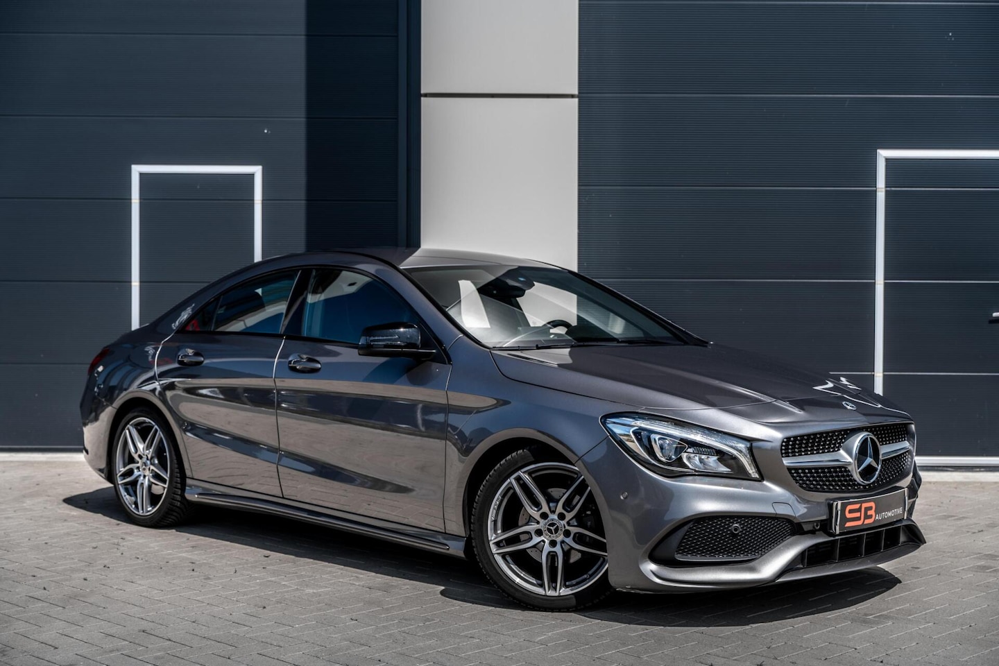 Mercedes-Benz CLA-Klasse - 180 AMG Navi|Stoelverw|Climate|Garantie - AutoWereld.nl