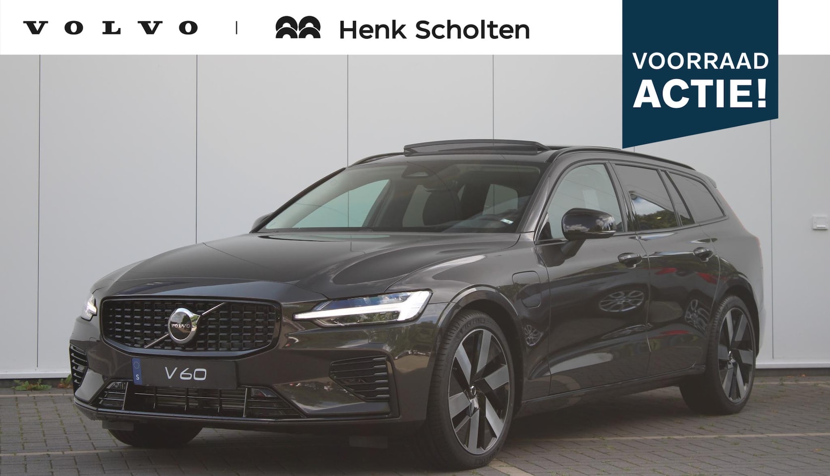 Volvo V60 - 2.0 T8 Plug-in hybrid AWD Ultra Dark Adaptieve Cruise Control met Pilot Assist | Premium a - AutoWereld.nl