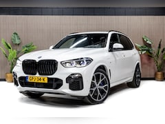 BMW X5 - (g05) xDrive45e 394pk | HuD | Skylounge | Driving pro |