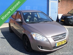Kia Cee'd - Sporty 1.4 X-ecutive