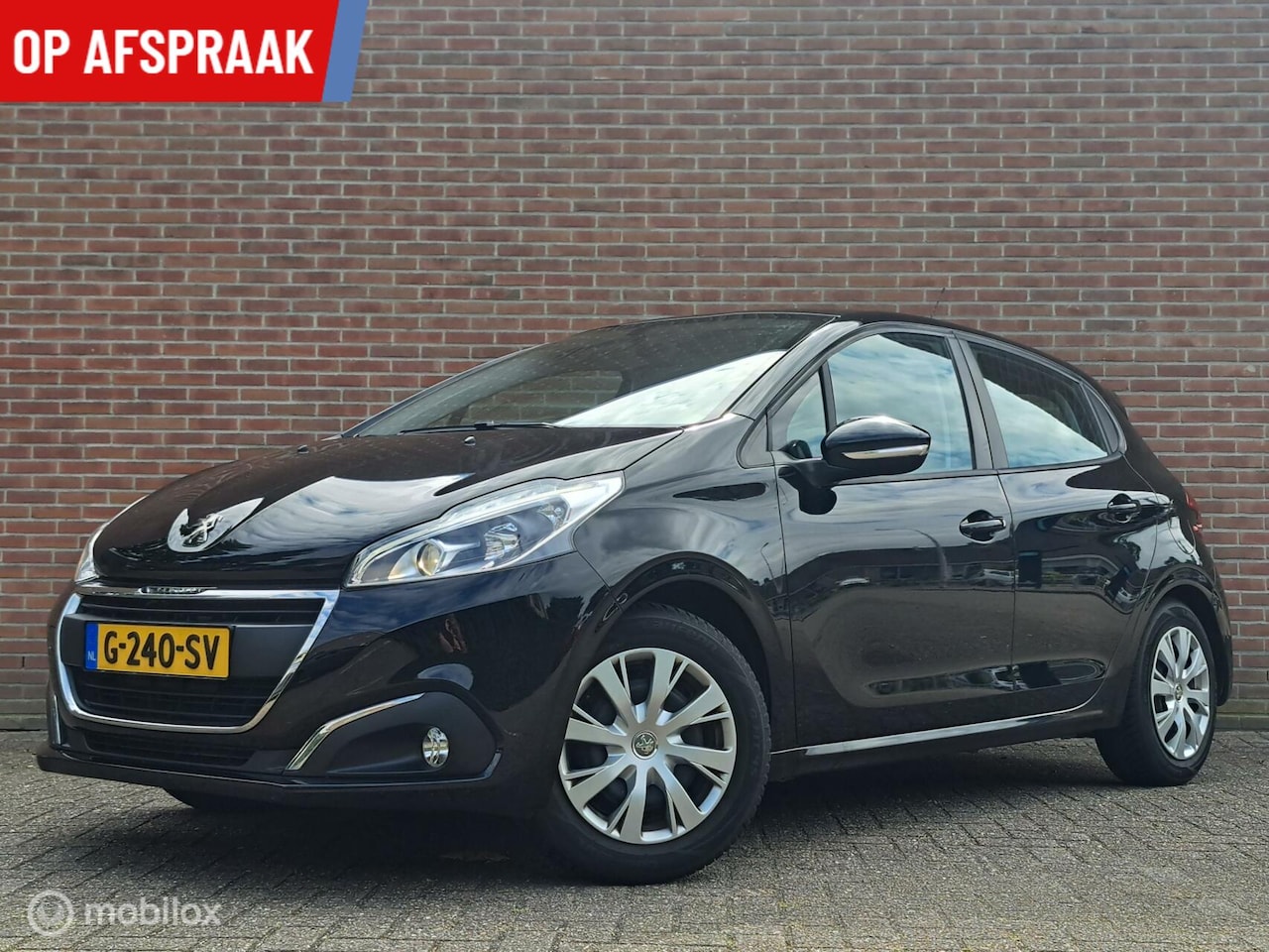 Peugeot 208 - 1.5 BlueHDi Blue Lease NAVI/TRKHK - AutoWereld.nl