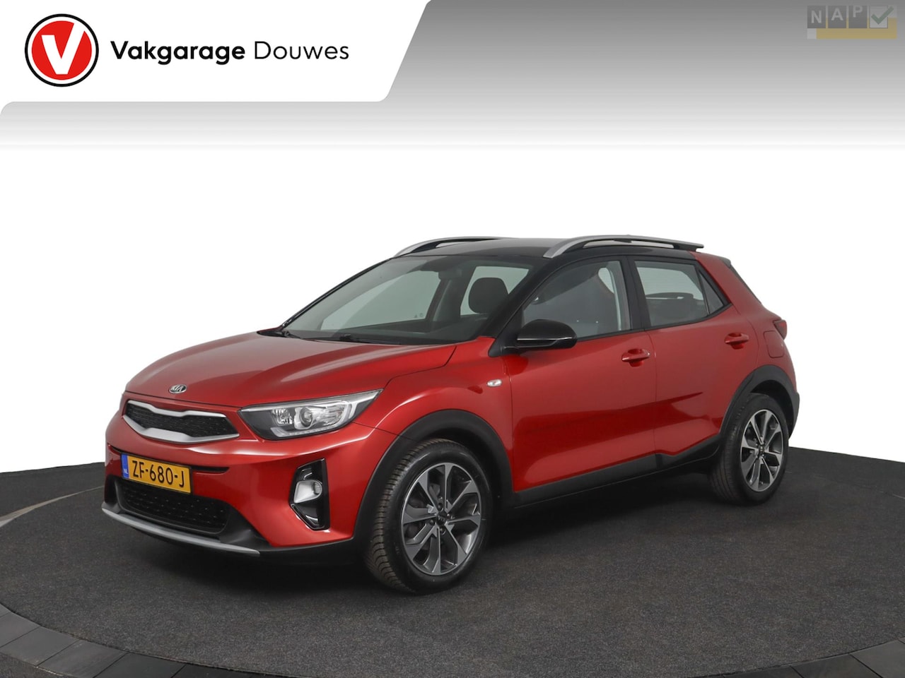 Kia Stonic - 1.0 T-GDi DynamicLine | NAP | Automaat | Camera | Carplay | Trekhaak | Airco | Dealeronder - AutoWereld.nl