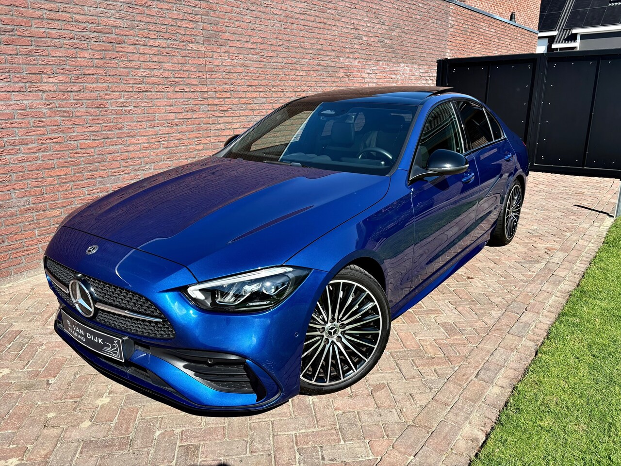 Mercedes-Benz C-klasse - 180 AMG Night Edition Pano - AutoWereld.nl
