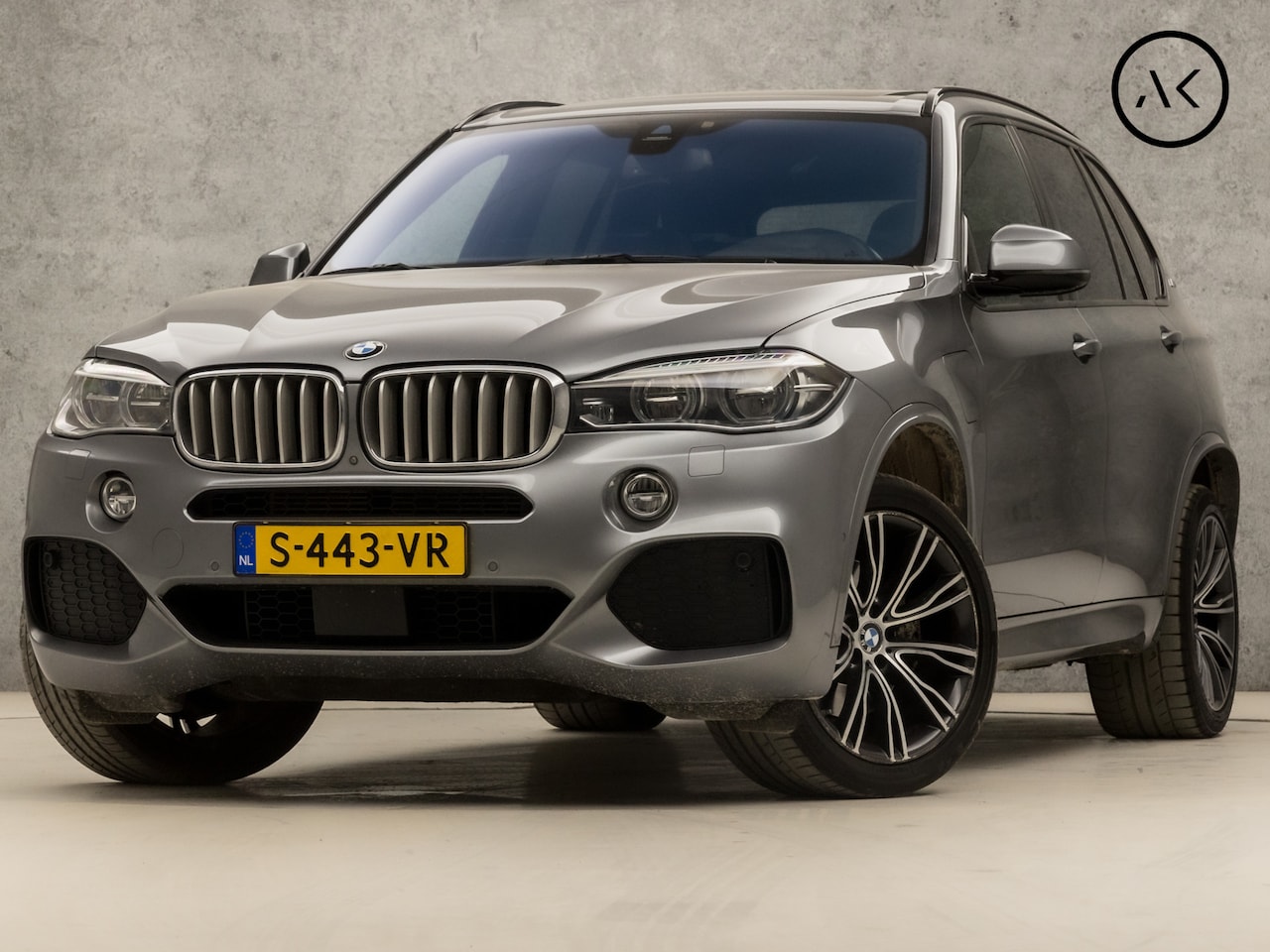 BMW X5 - xDrive40e M-Sport iPerformance High Executive 313Pk Automaat (PANORAMADAK, M PAKKET, LUCHT - AutoWereld.nl