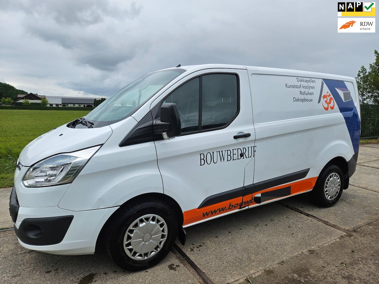 Ford Transit Custom - 270 2.2 TDCI L1H1 Trend/ airco/ bj 2015 ( euro 5) - AutoWereld.nl