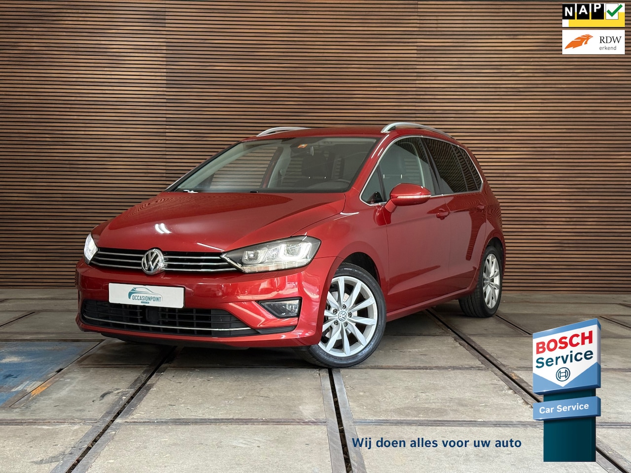 Volkswagen Golf Sportsvan - 1.4 TSI DSG Connected Series | Leer | Navigatie | LED - AutoWereld.nl