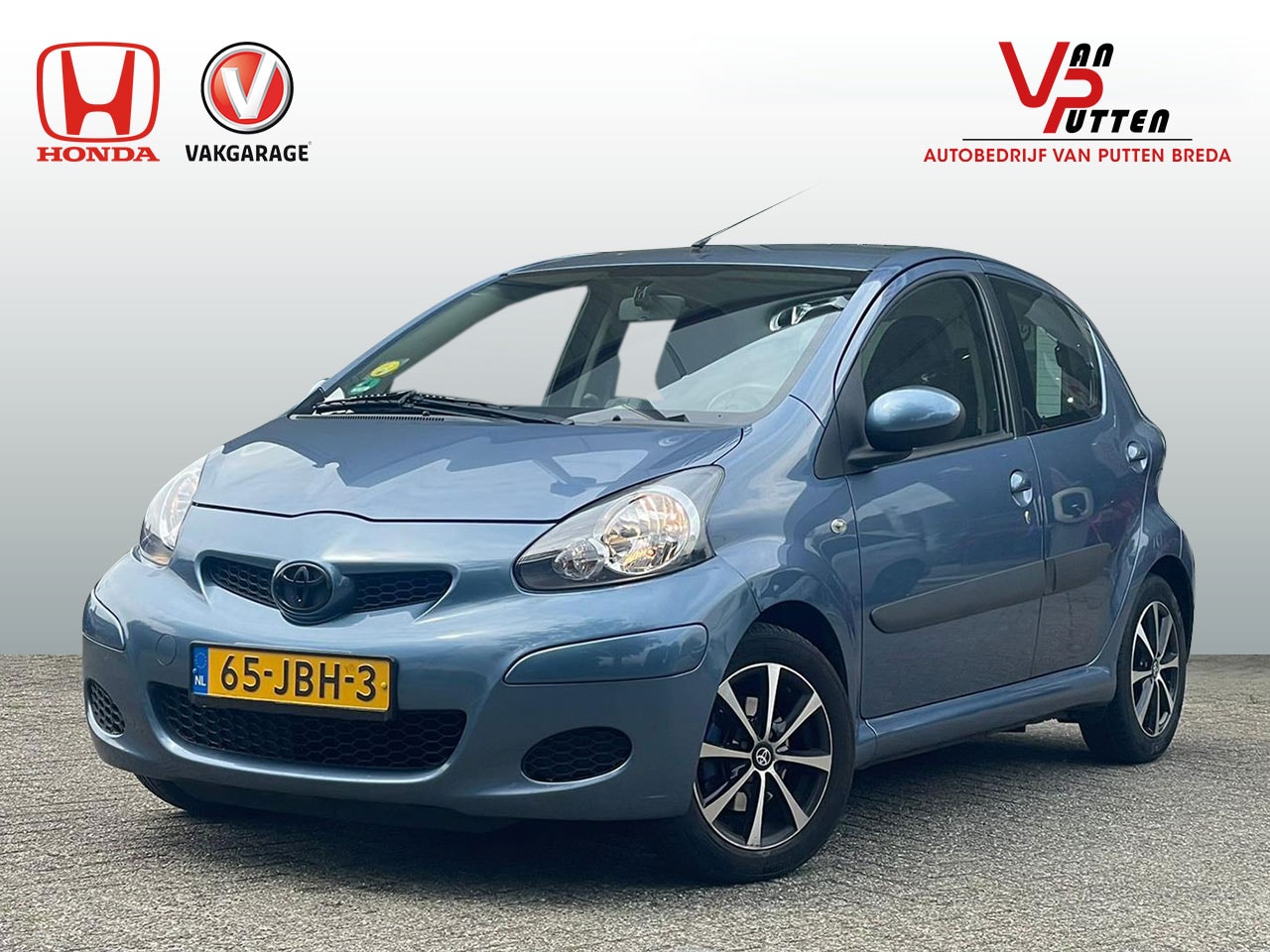 Toyota Aygo - 1.0 12V Comfort | Airco | 2 Sets LM velgen winter+zomer | Nieuwe koppeling en bougies | Ja - AutoWereld.nl