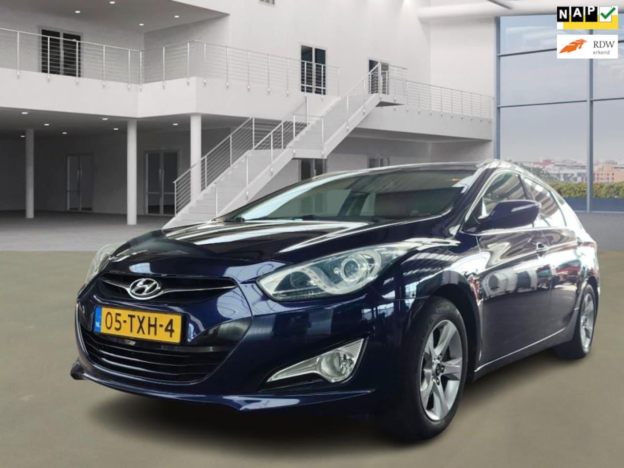 Hyundai i40 Wagon - 1.6 GDI Blue Business Edition EXPORT - AutoWereld.nl