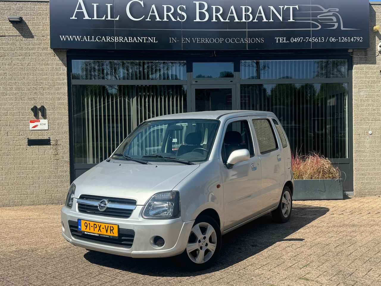 Opel Agila - 1.2-16V Maxx / airco / 74.000 km / 5 deurs / lm velgen - AutoWereld.nl