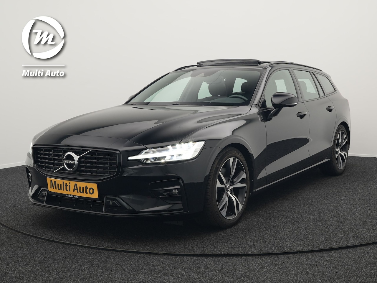 Volvo V60 - B4 R-Design Automaat 198pk | Panodak | Adaptive Cruise | Camera | Lederen Sportstoelen Mem - AutoWereld.nl