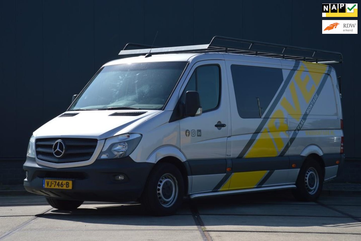 Mercedes-Benz Sprinter - 313 2.2 CDI 366 DC Automaat Airco Schuifdeur Trekhaak - AutoWereld.nl