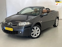Renault Mégane coupé cabriolet - 1.6-16V / Pano / Leder / Stoelverwarming