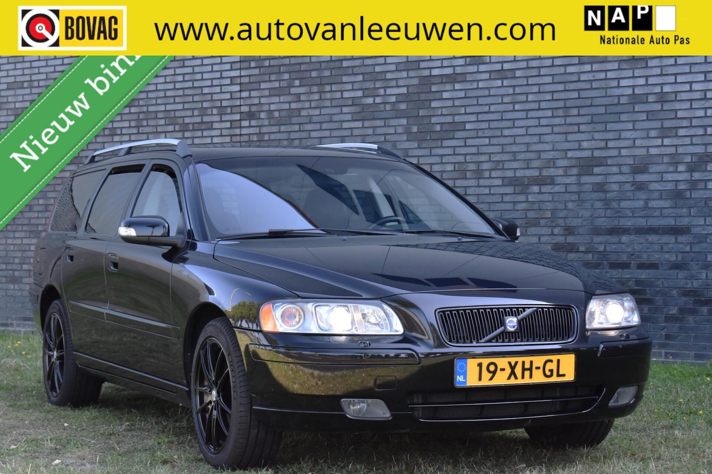 Volvo V70 - 2.4 Edition Sport BI-XENON/LEDER/NAVIGATIE/STOELVERWARMING/ETC.! - AutoWereld.nl