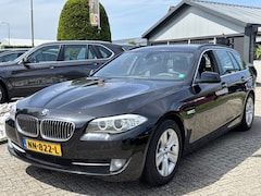 BMW 5-serie Touring - 520D High Executive 2013 Zwart Trekhaak
