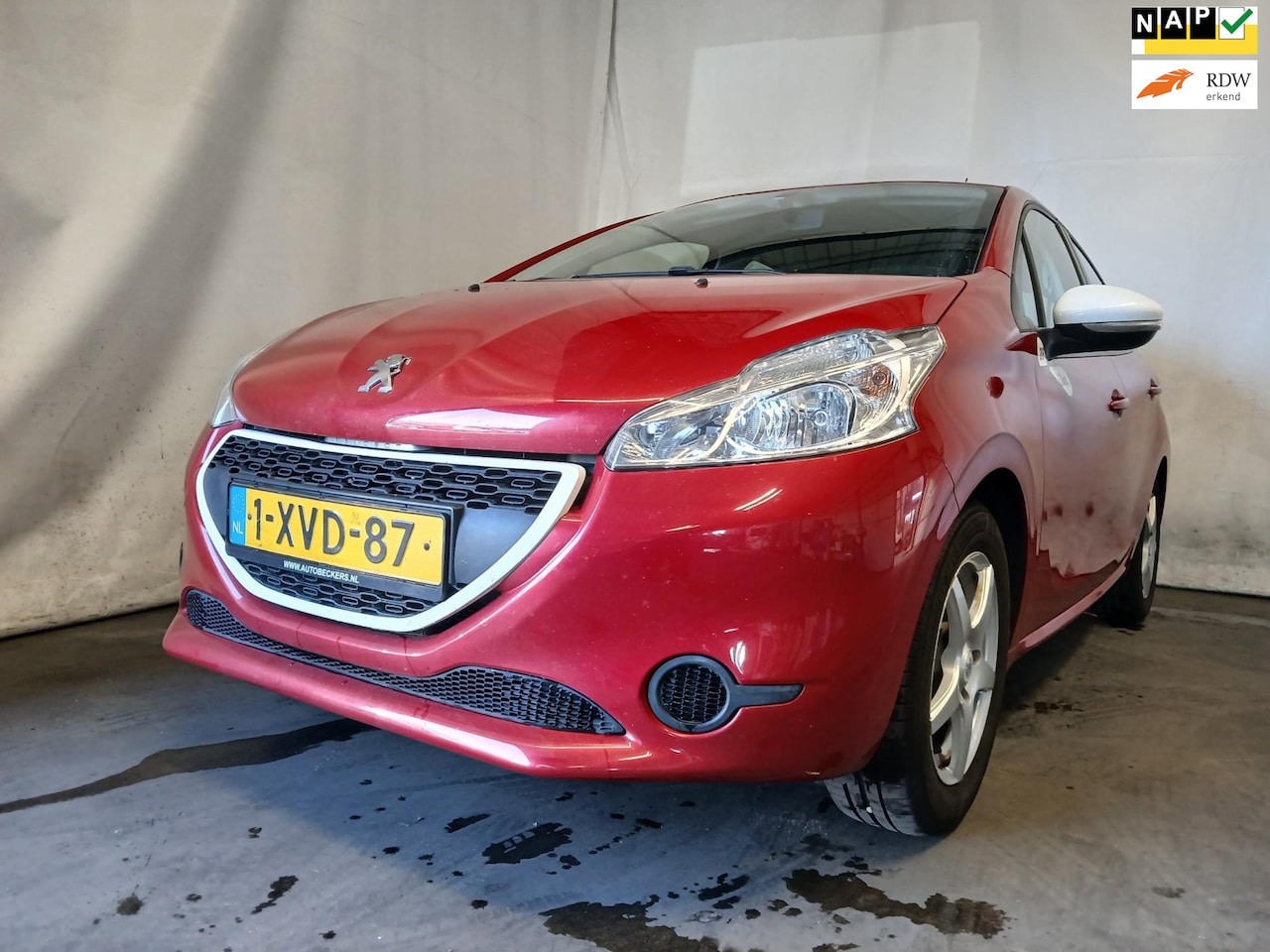 Peugeot 208 - 1.0 VTi LIKE - Airco - Motor Loopt Onregelmatig - AutoWereld.nl