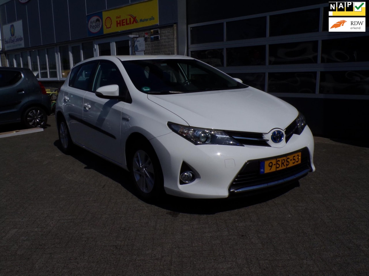 Toyota Auris - 1.8 Hybrid Aspiration 1.8 Hybrid Aspiration - AutoWereld.nl