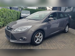 Ford Focus Wagon - 1.0 EcoBoost *MOTORSCHADE