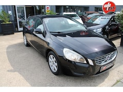 Volvo V60 - 2.0 D3