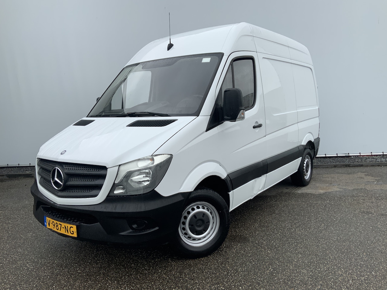 Mercedes-Benz Sprinter - 313 2.2 CDI 325 L1 H2 Airco Cruise 3 Zits Trekhaak 2000 kg Opstap Euro 5 - AutoWereld.nl