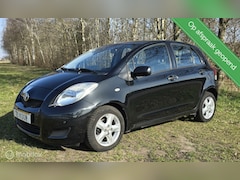 Toyota Yaris - 1.3 VVTi Aspiration