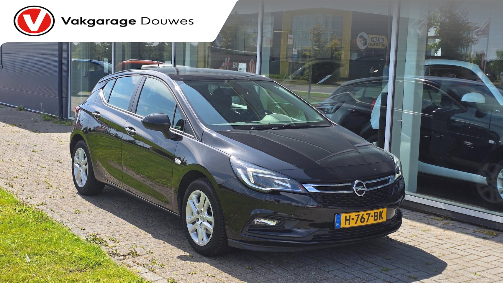 Opel Astra - 1.4 Turbo 120 Jaar Edition |Automaat |Cruise |Stoel en stuurverwarming - AutoWereld.nl