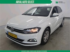 Volkswagen Polo - 1.0 TSI 95pk Automaat Comfortline Business | CarPlay | PDC V+A | Donker getint glas | Navi