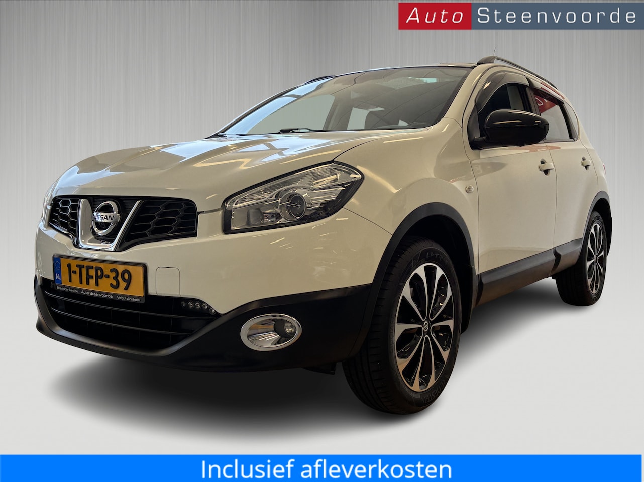 Nissan Qashqai - 2.0 * 360° CAMERA * NAVI * PANODAK * TREKHAAK - AutoWereld.nl