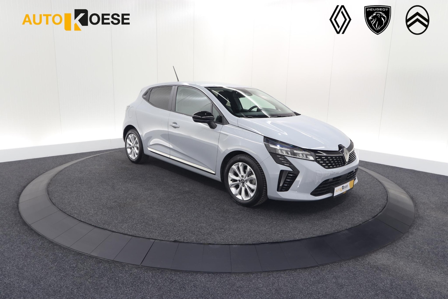 Renault Clio - TCe 90 Evolution | Camera | Navigatie | Apple Carplay | Parkeersensoren | Stoelverwarming - AutoWereld.nl