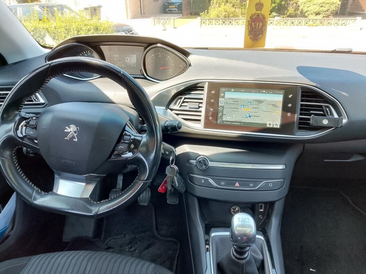 Peugeot 308 SW - 1.6 BlueHDI Blue Lease Limited 1.6 BlueHDI Blue Lease Limited - AutoWereld.nl