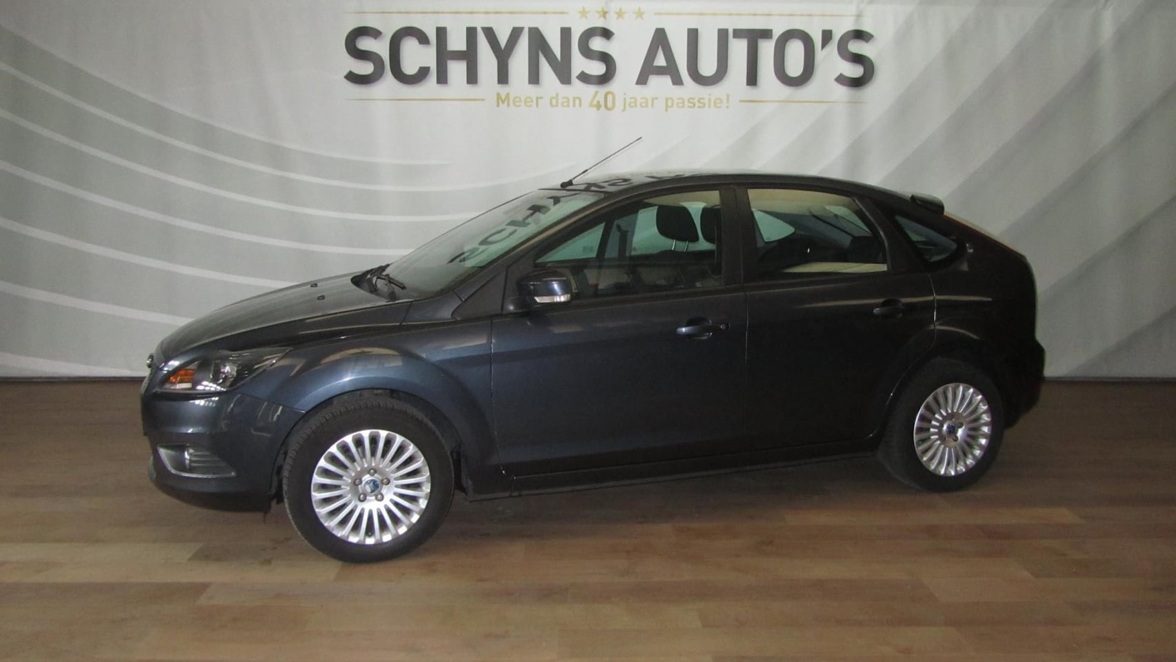 Ford Focus - 1.6 Titanium 97.000 km NAP - AutoWereld.nl