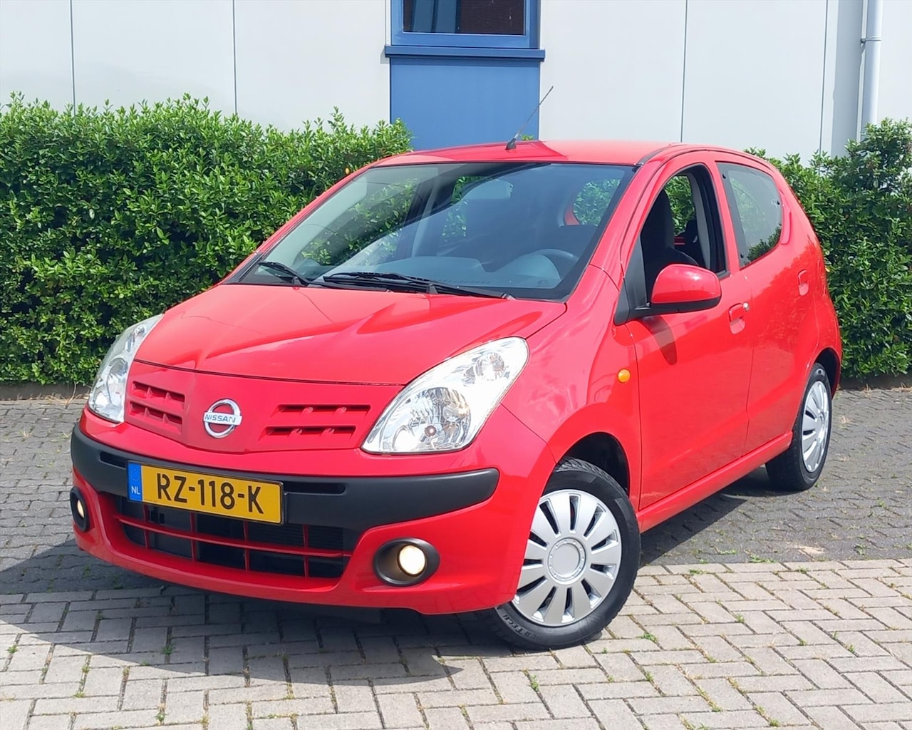 Nissan Pixo - 1.0 L 68pk Look Airco - AutoWereld.nl