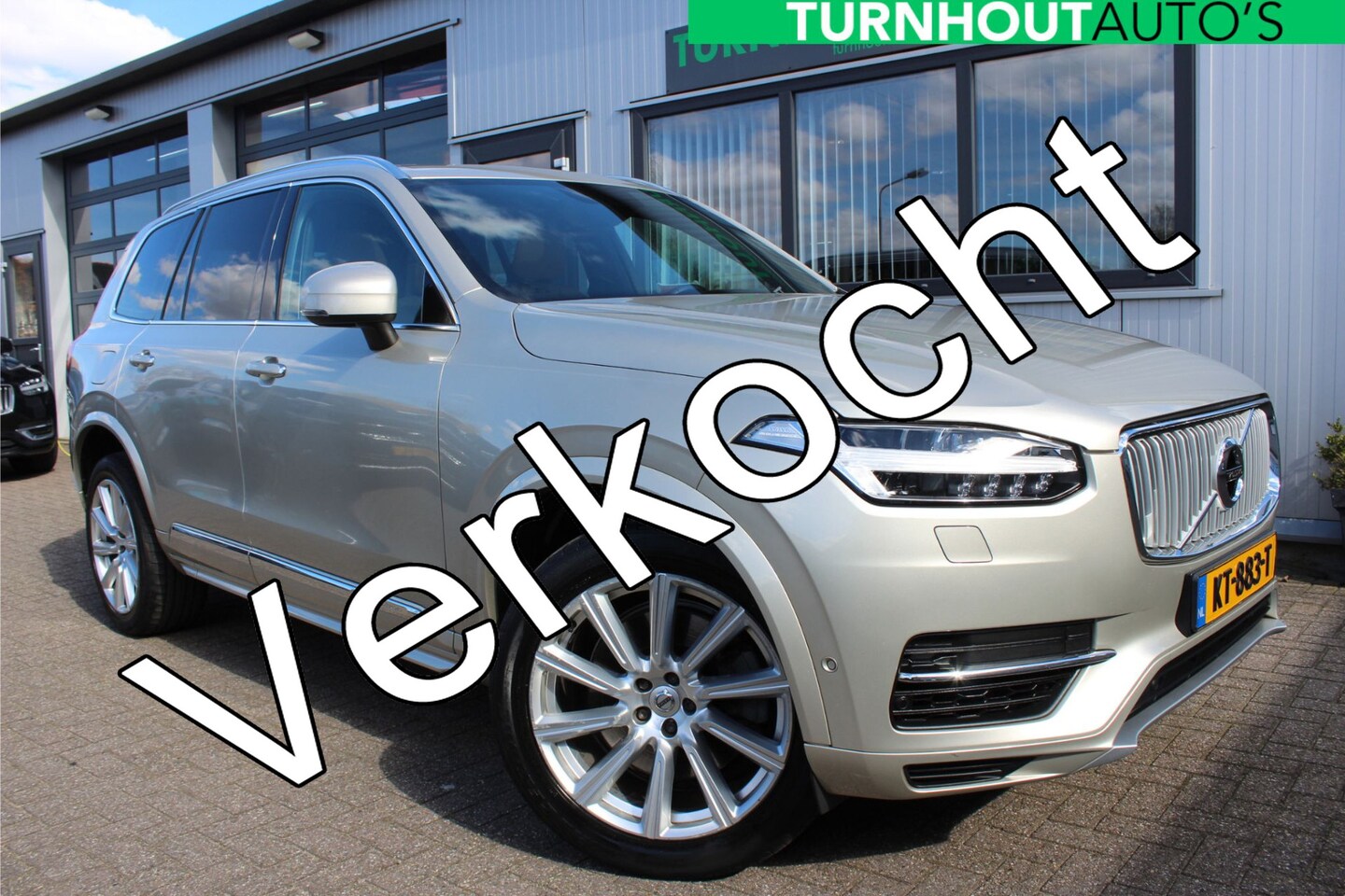 Volvo XC90 - 2.0 T8 Twin Engine AWD Inscription Luchtvering | Blis - AutoWereld.nl