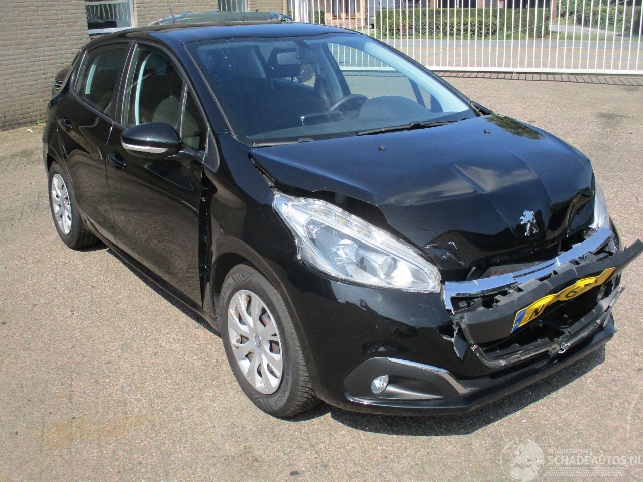 Peugeot 208 - 1.2 PureT BlueLion NAP REST BPM 400 EURO !!!! - AutoWereld.nl