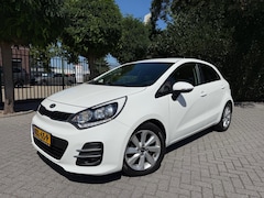 Kia Rio - 1.2 (4 cil.), Clima, Navigatie, Cruise Control, Achteruitrijcamera, Parkeersensoren, Led,
