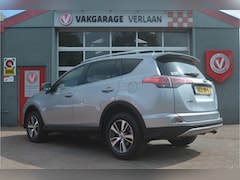 Toyota RAV4 - 2.0 Dynamic 4WD