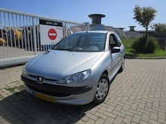 Peugeot 206 - 1.4 X-line