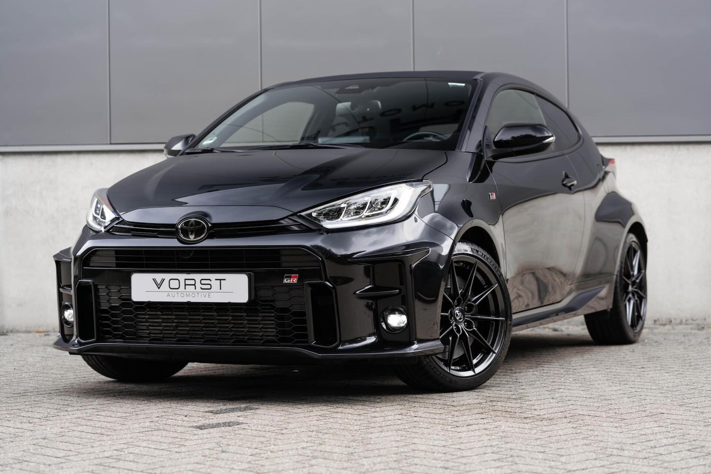 Toyota Yaris - 1.6 GR Performance Camera Carbon - AutoWereld.nl
