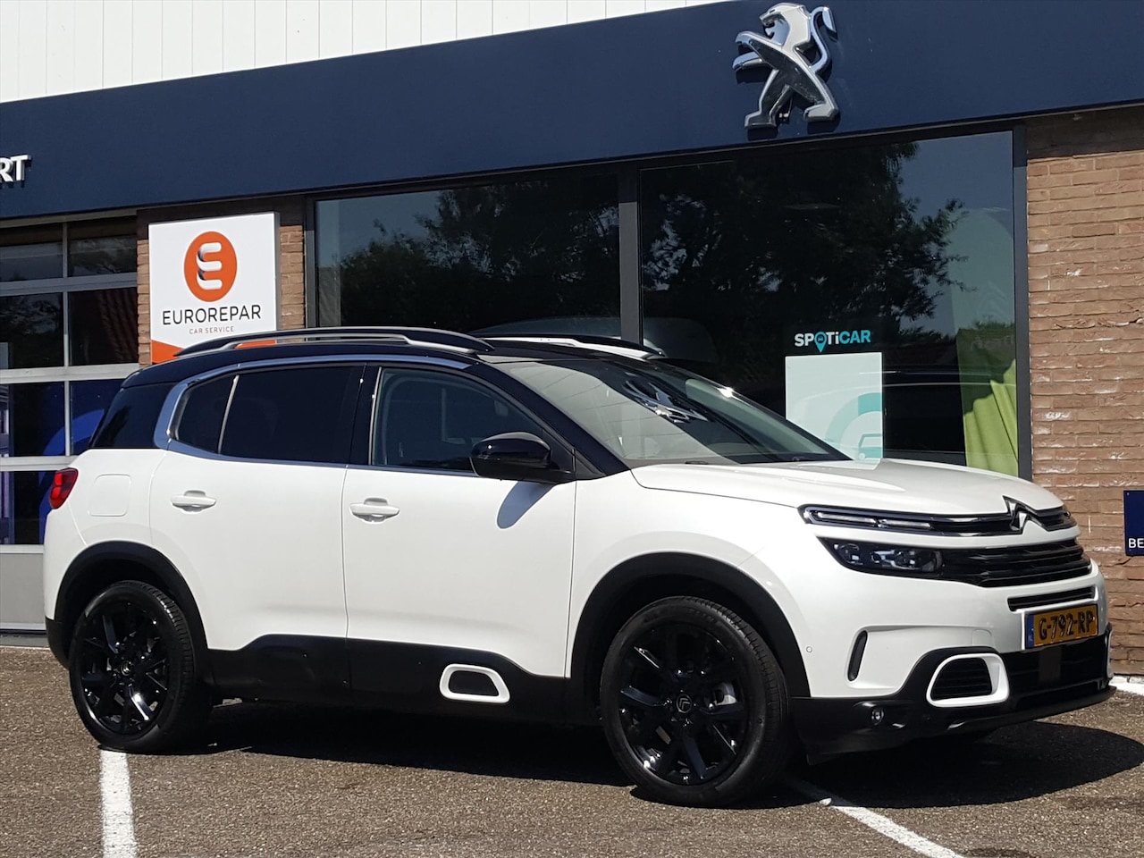 Citroën C5 Aircross - SHINE 1.6 180pk EAT8 AUTOMAAT Navi | Trekhaak | Cruise & Climate | P-hulp+CAMERA | Massage - AutoWereld.nl